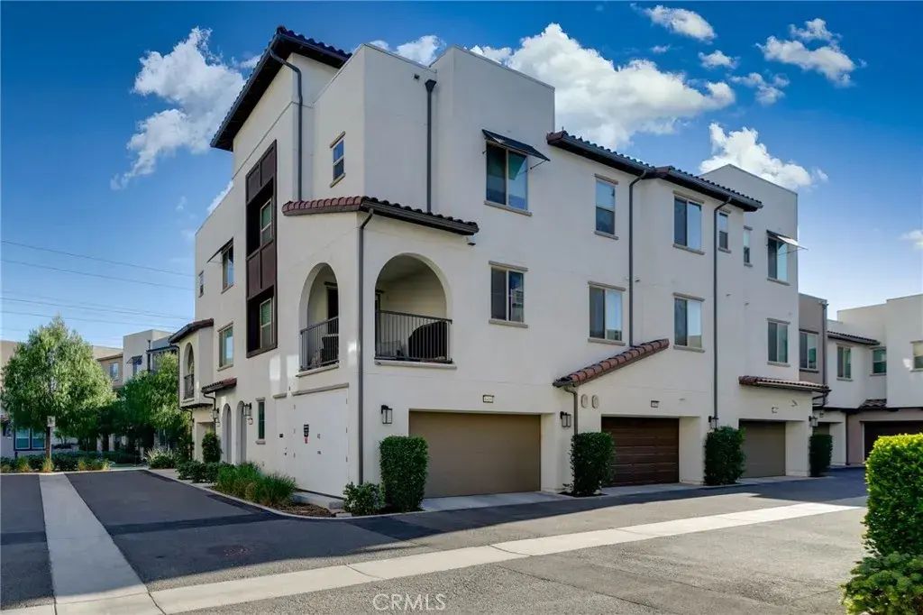 8417 Explorer St, Chino