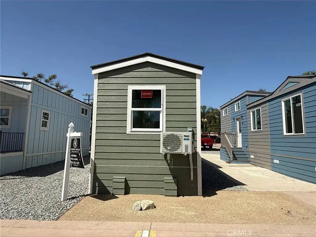 501 S Mistletoe 18, San Jacinto