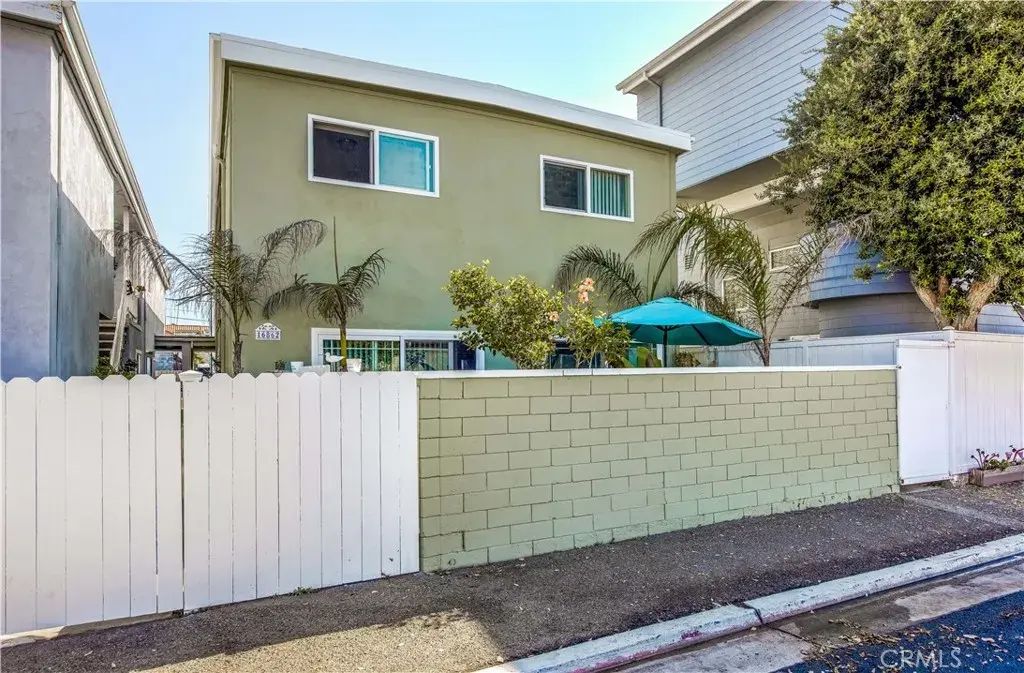 16862 12th St 1, Sunset Beach
