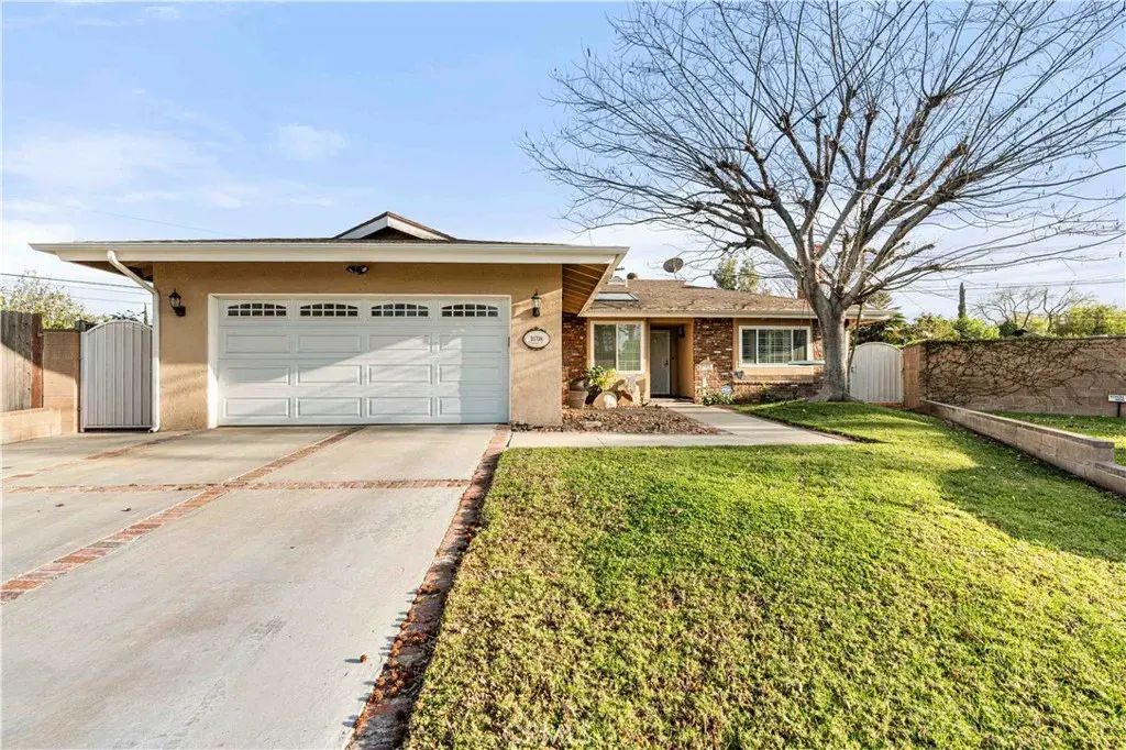 16708 Sunburst, Northridge