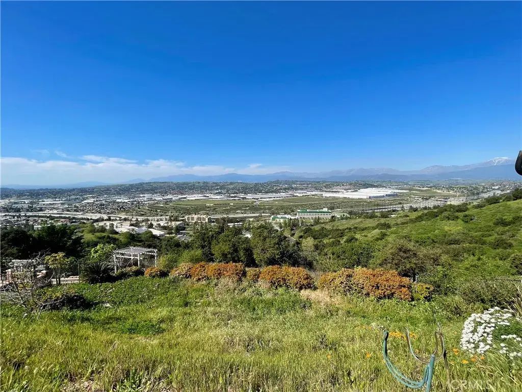 22105 Birds Eye, Diamond Bar