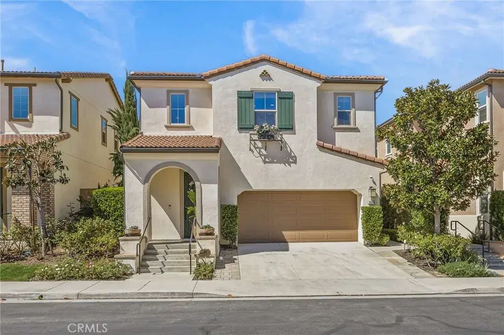 2828 Villa Catalonia Court, Corona