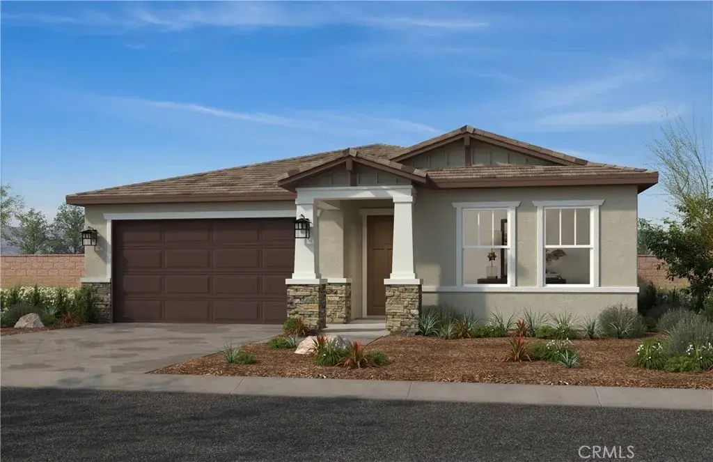 31336 Pine Oak Road, Winchester