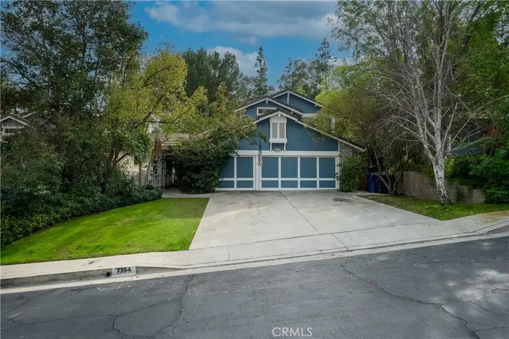 7354 Woodvale Court, West Hills