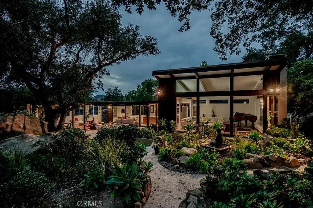 132 Stagecoach, Bell Canyon