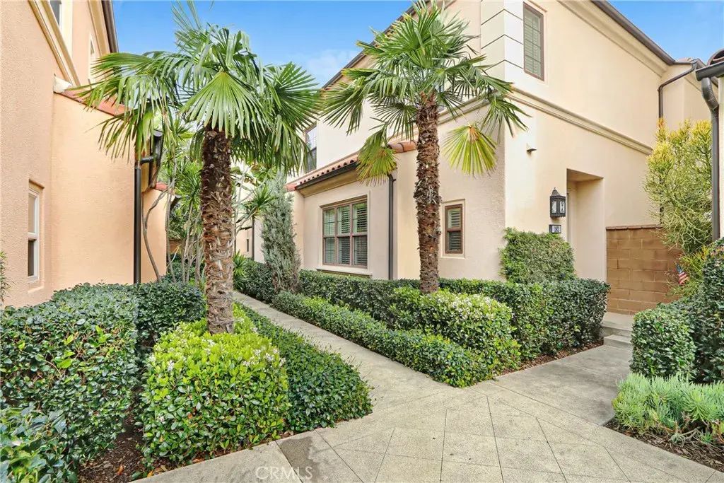 182 Firefly, Irvine