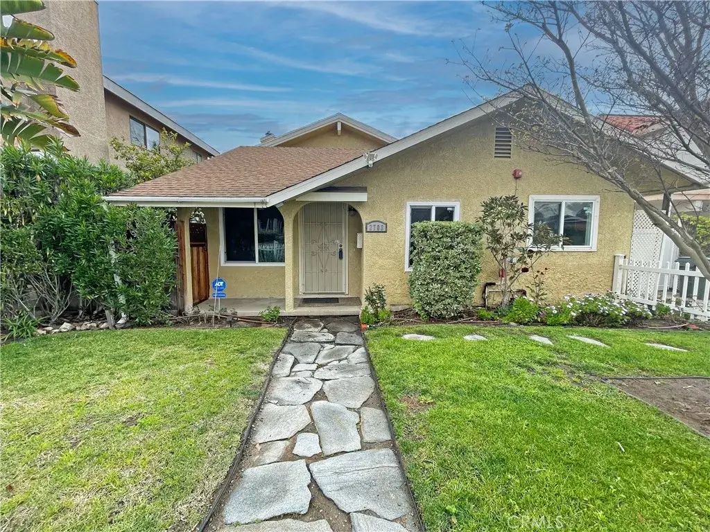 2703 Gates, Redondo Beach