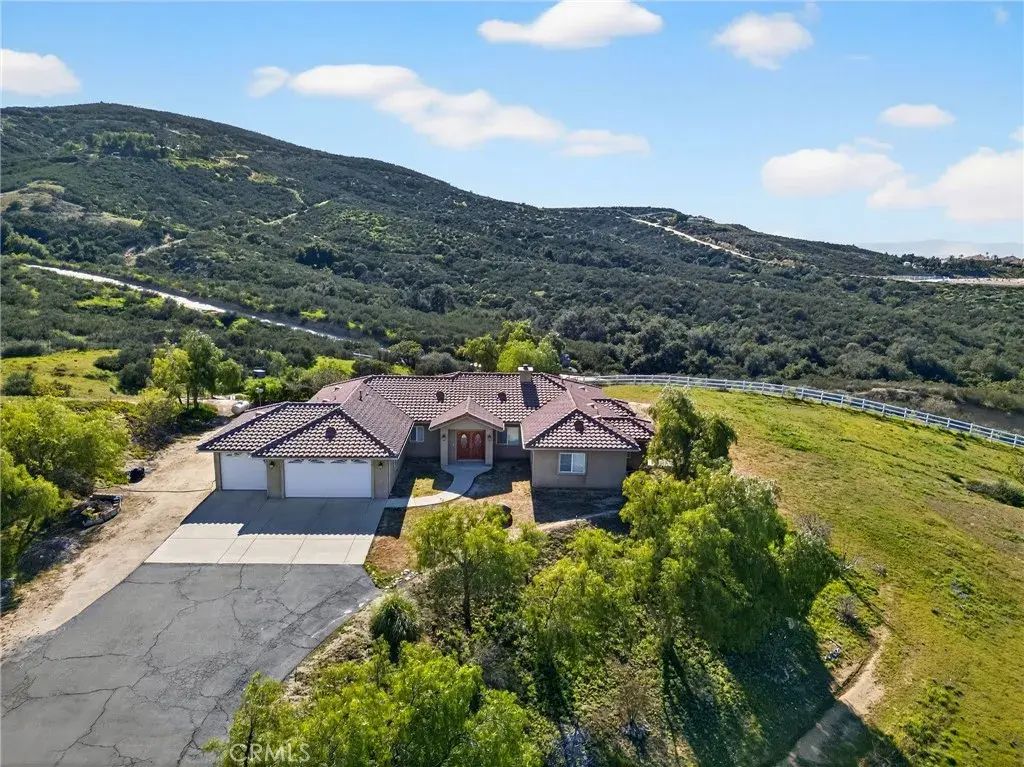 39475 Bruce Lane, Temecula