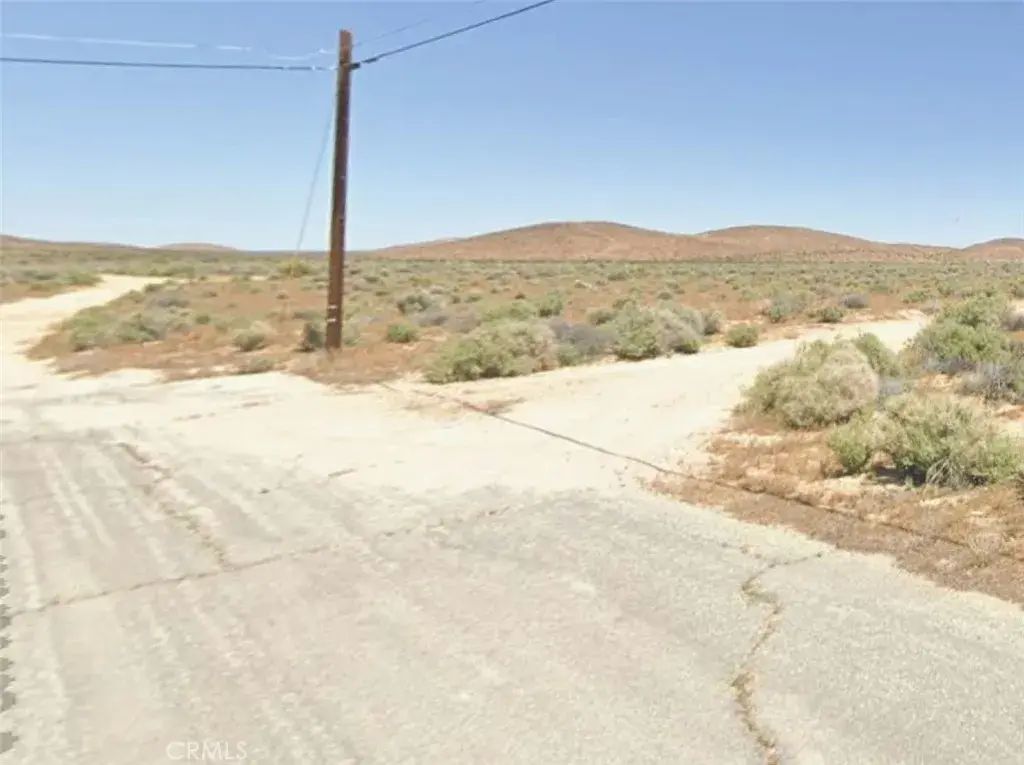 17000 Suckow, North Edwards