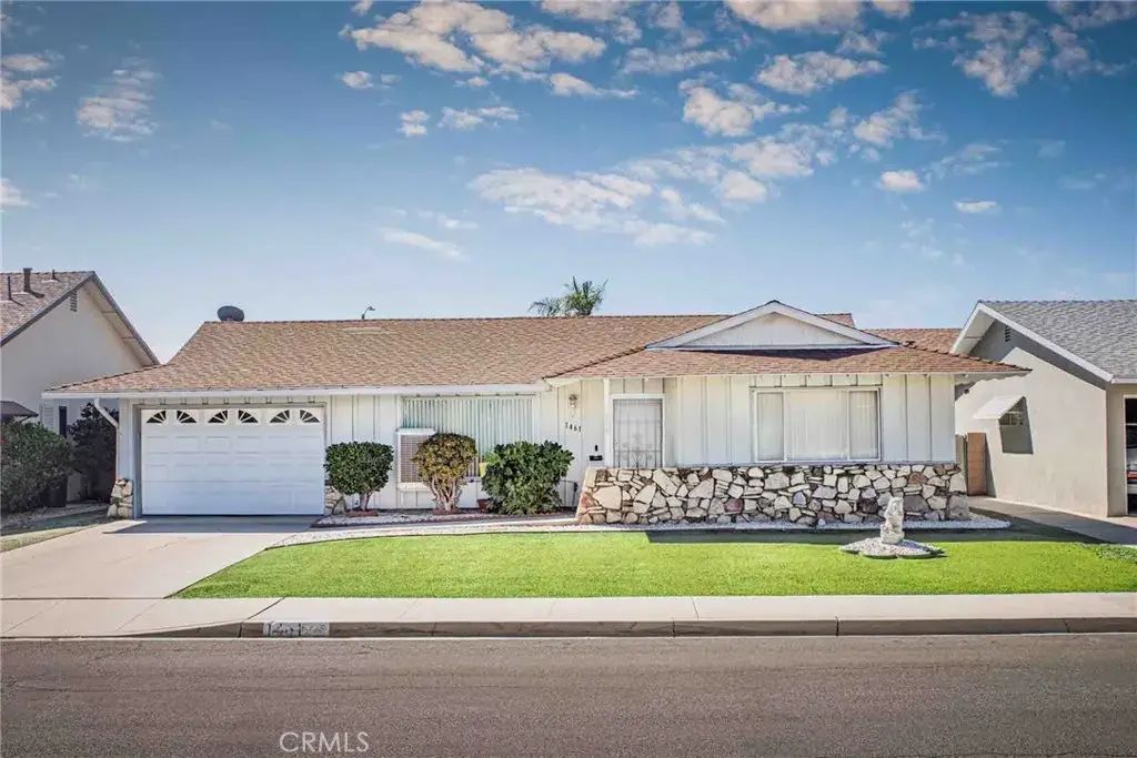 1461 Amberwood, Hemet