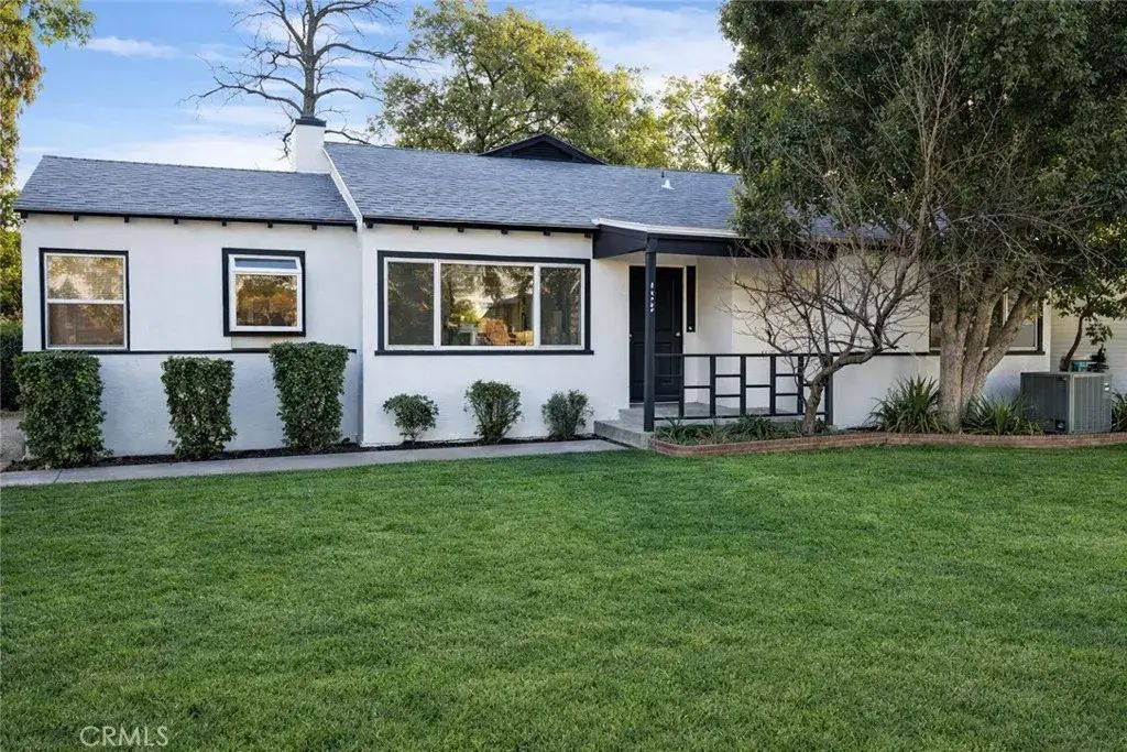 3528 Russell Street, Riverside