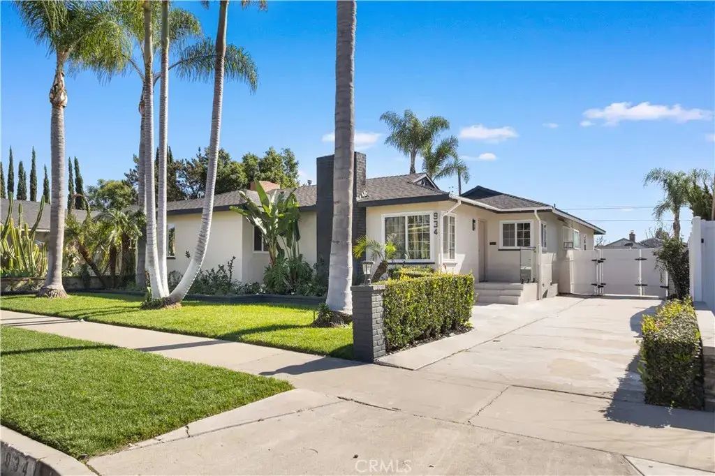 934 E Rose Avenue, Orange