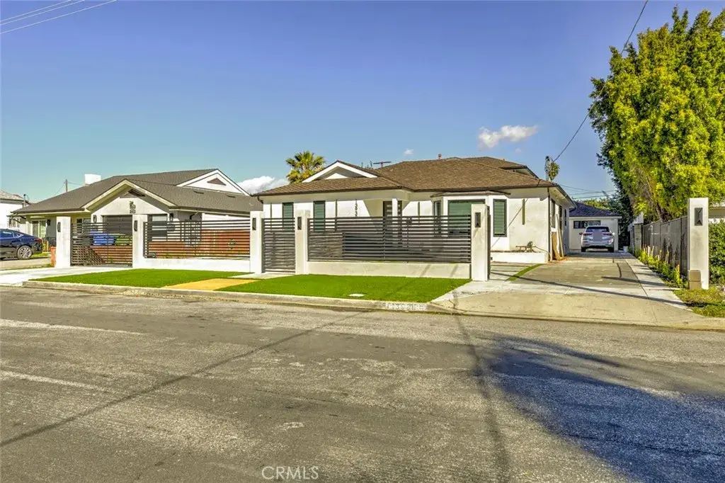 13937 Sylvan, Van Nuys