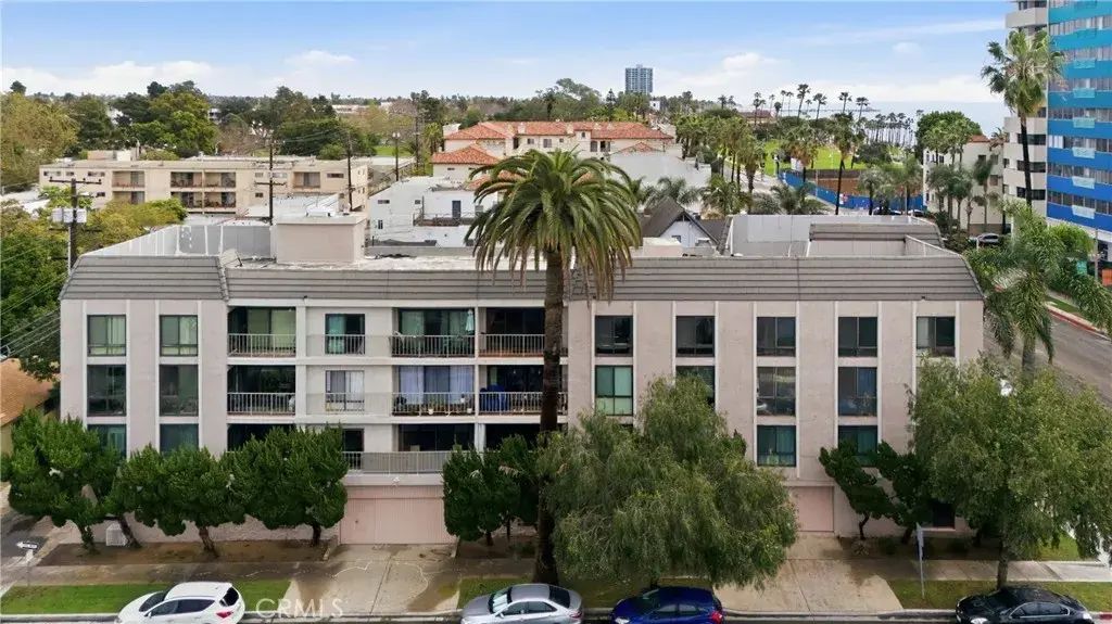 1803 E Ocean Boulevard 201, Long Beach