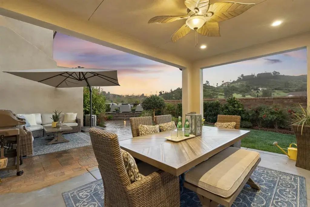 21821 Deer Grass Dr, Escondido