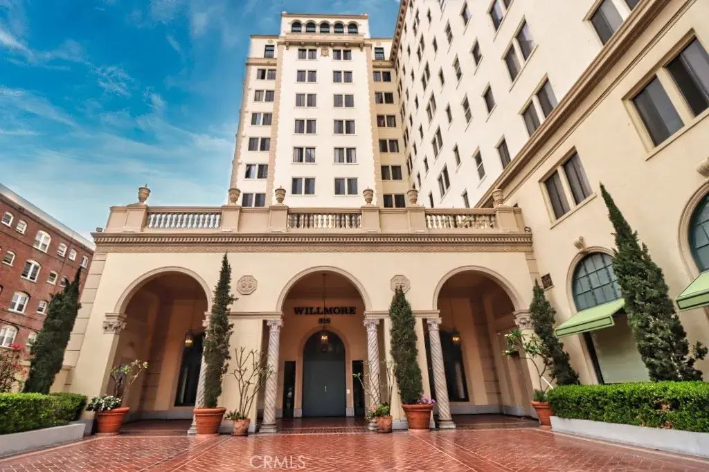 315 W 3rd Street 1006, Long Beach