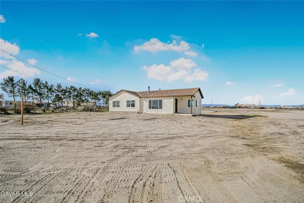 47703 28th East, Lancaster