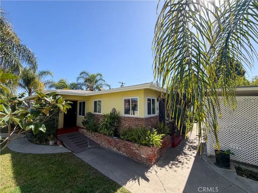200 E Charlotte, Anaheim
