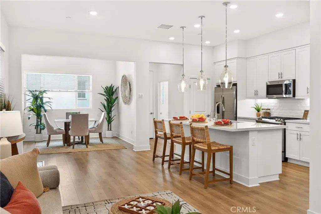 1682 W Lexington Lane, San Pedro
