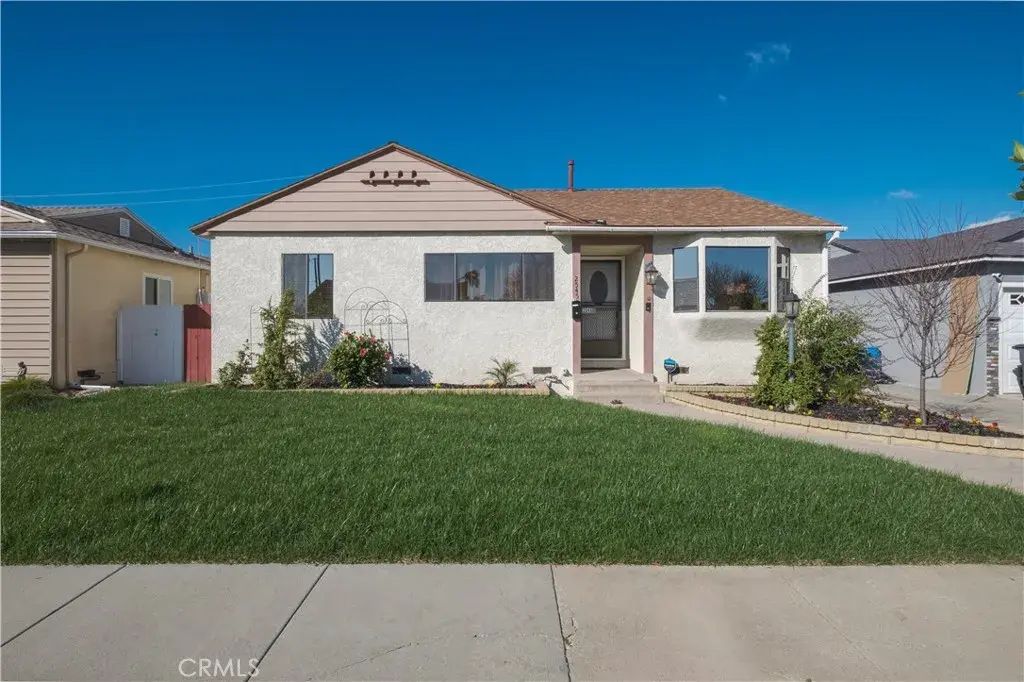 2545 Loomis St, Lakewood