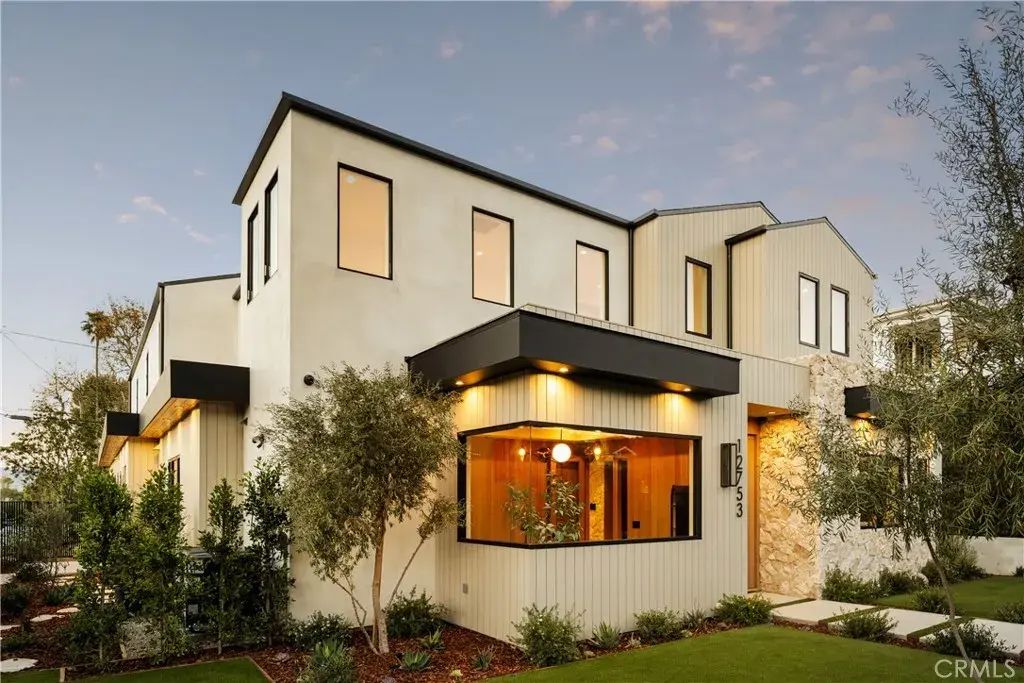12753 Halkirk Street, Studio City