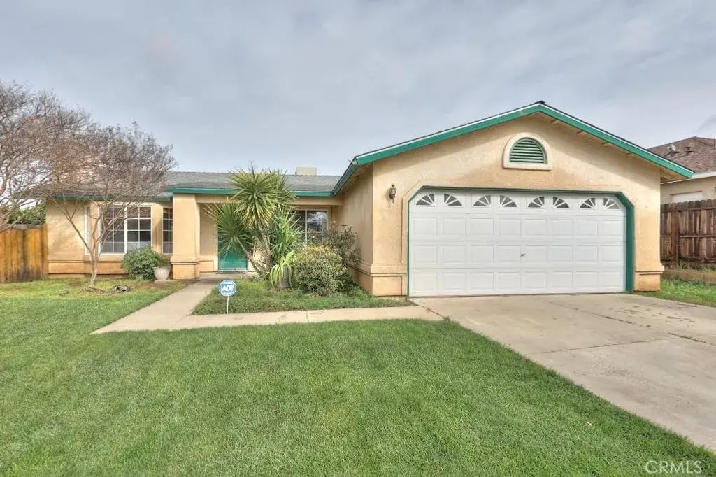 195 Antonio De Padua Court, Merced