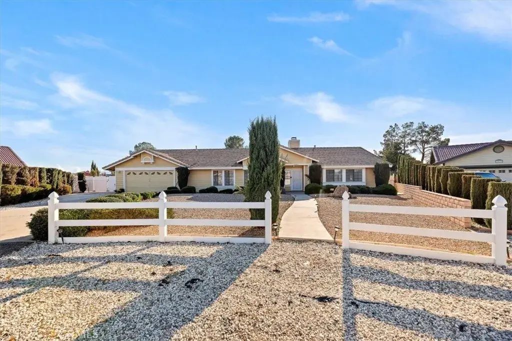 19185 Cochise, Apple Valley