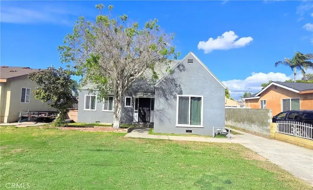 5747 Jefferson, South Gate