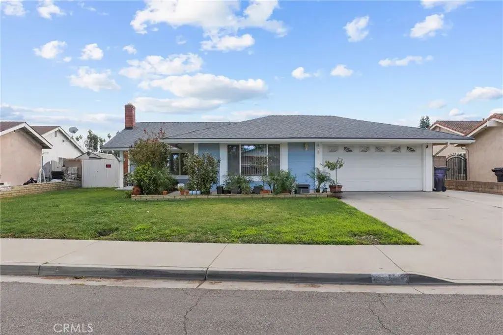 8548 Turlock, Riverside