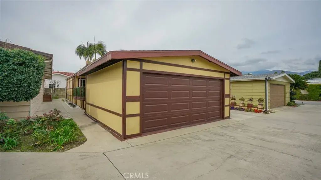 416 Jeffries 84, Monrovia