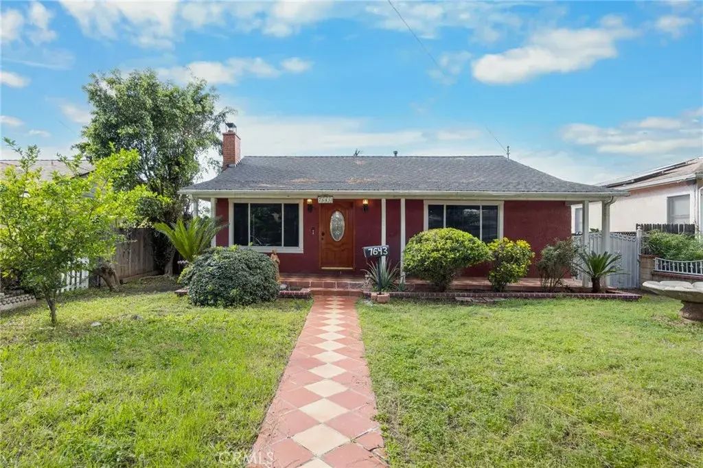 7643 Pickering Avenue, Whittier