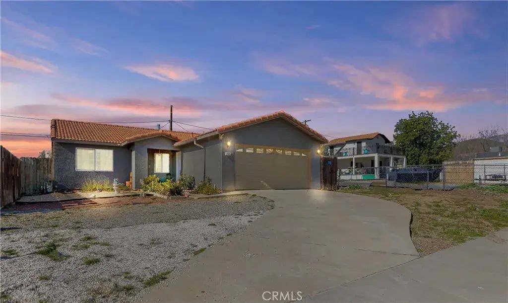 755 N Allen, Banning