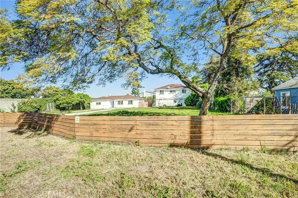 617 W 214th, Carson