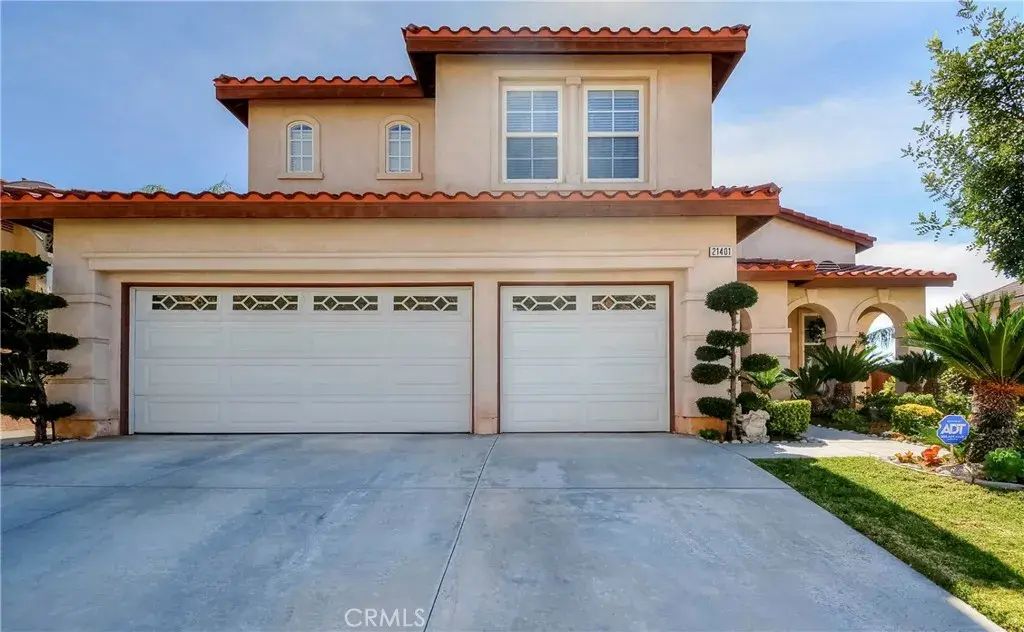21401 Greyson, Moreno Valley