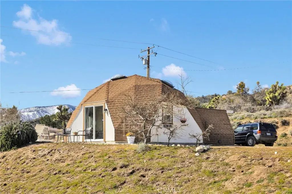 8322 Lebec Road, Pinon Hills