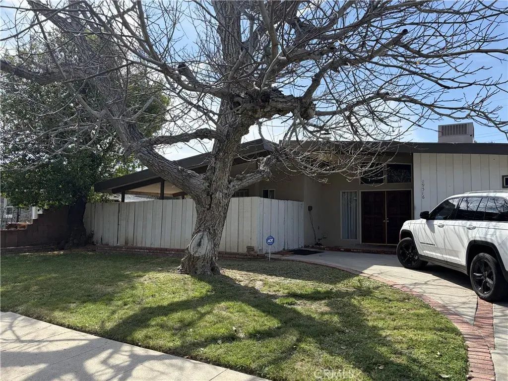 19516 Blythe, Reseda