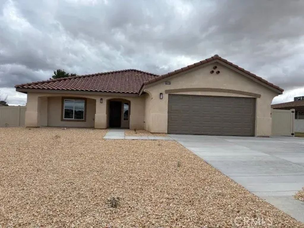 14765 Aberdeen, Helendale