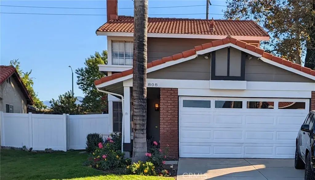 808 Atchison, Colton