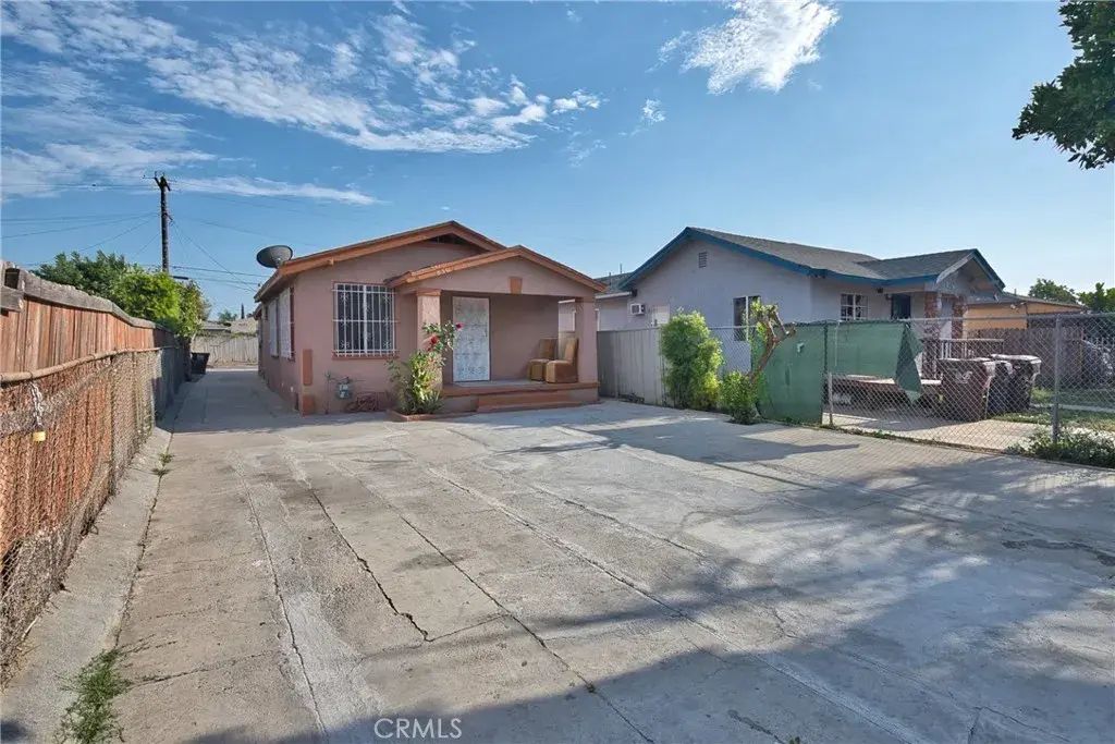 850 W 132nd, Compton