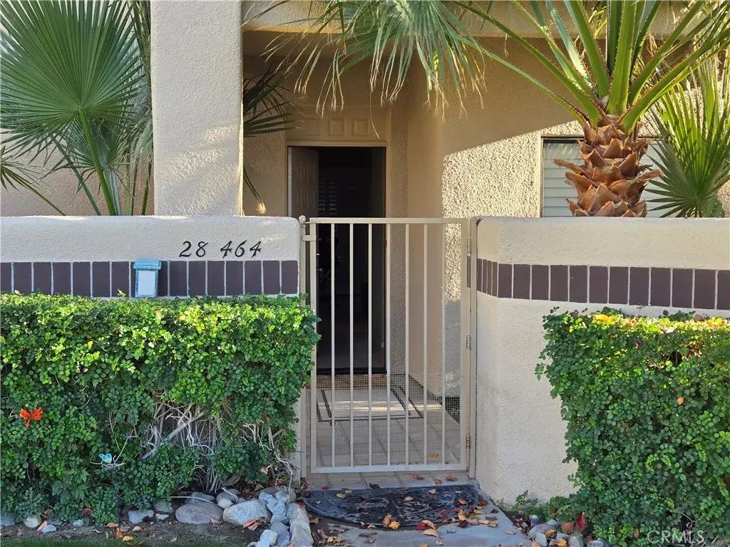 28464 Taos Court, Cathedral City