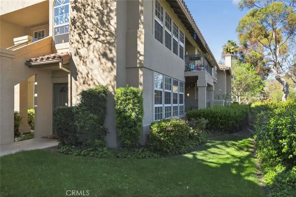 16 Sentinel Place 204, Aliso Viejo