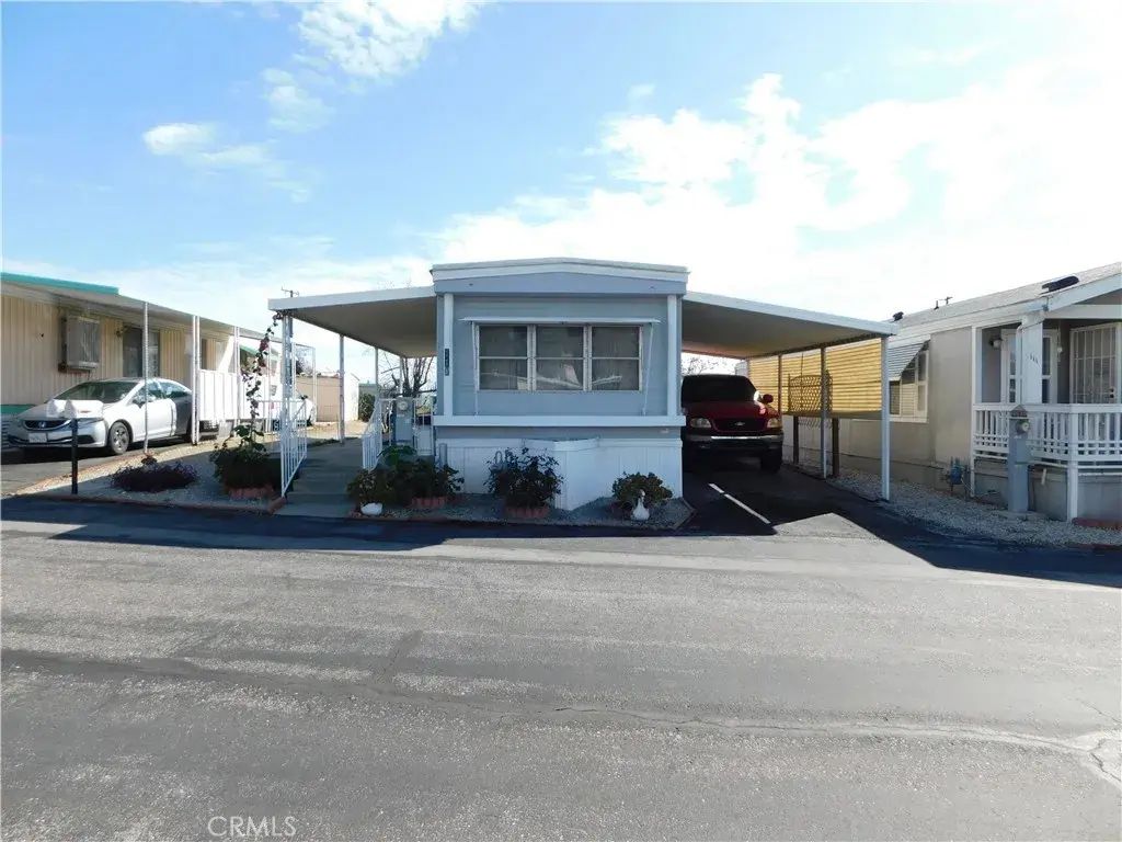 12220 5th 110, Yucaipa