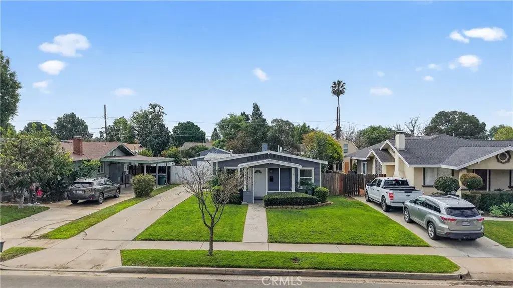 4490 Highland, Riverside