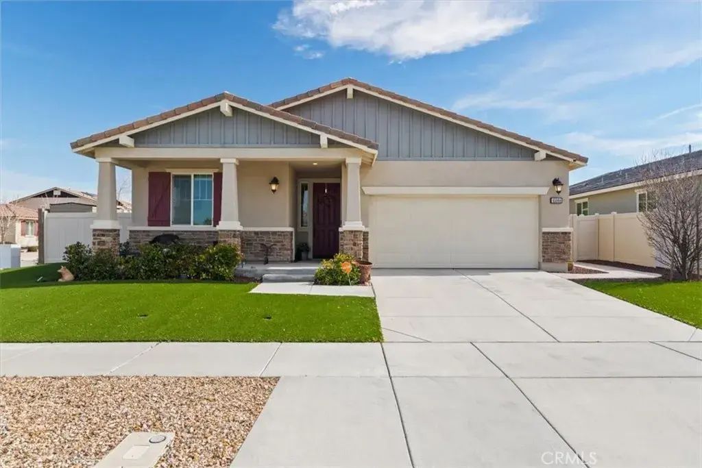 45064 43rd West, Lancaster