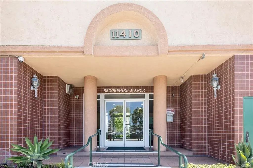 11410 Brookshire 117, Downey