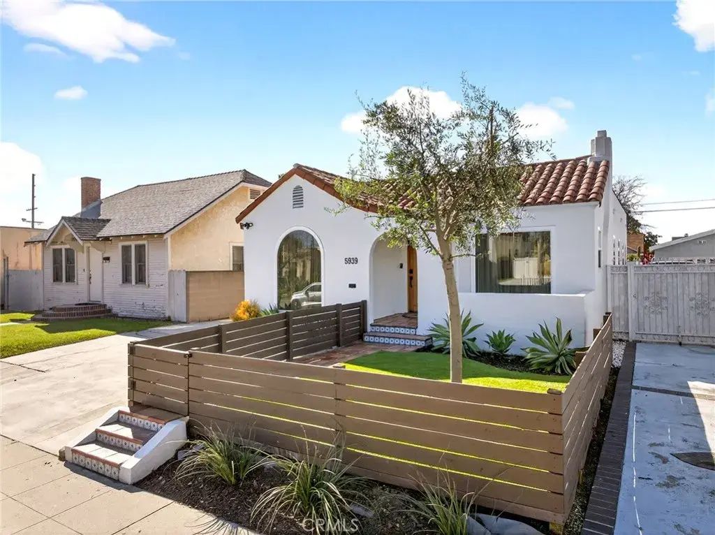 5939 Cimarron, Los Angeles