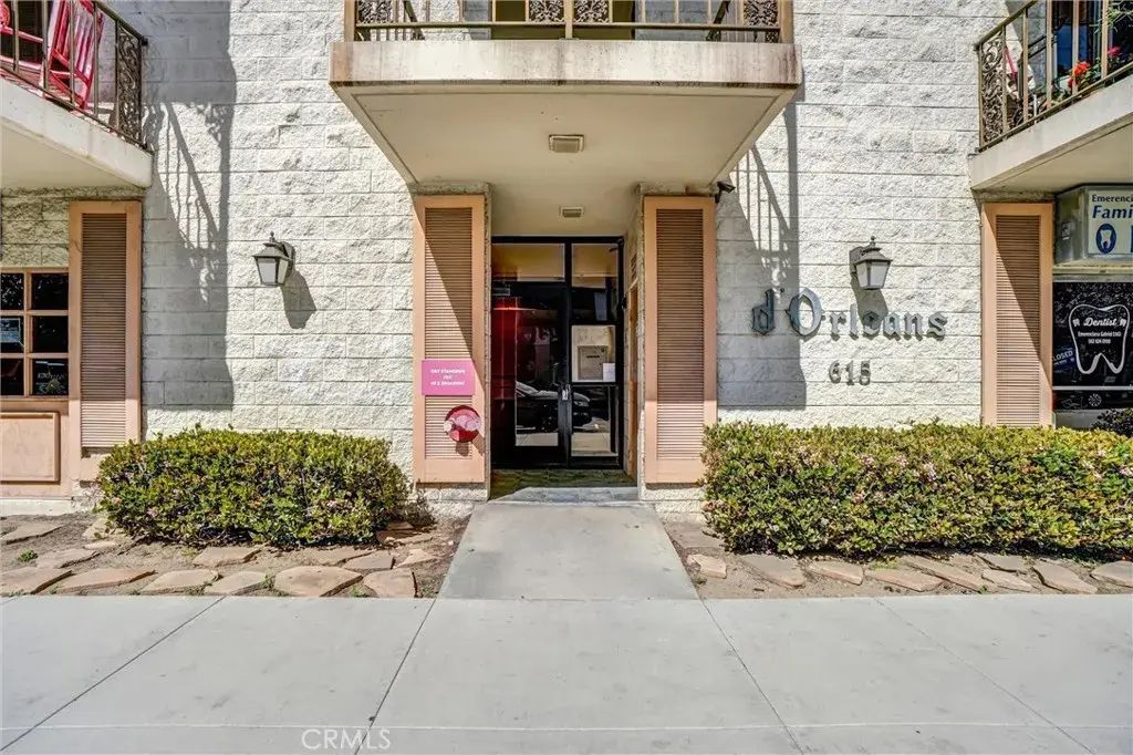 615 E Broadway 206, Long Beach
