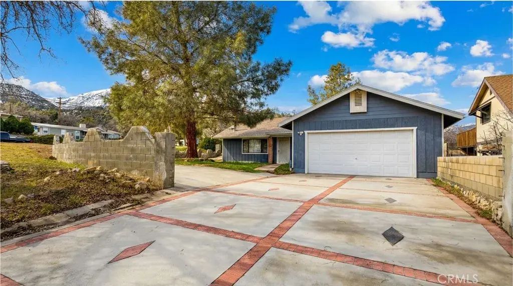 1 N Salaine Drive, Bodfish