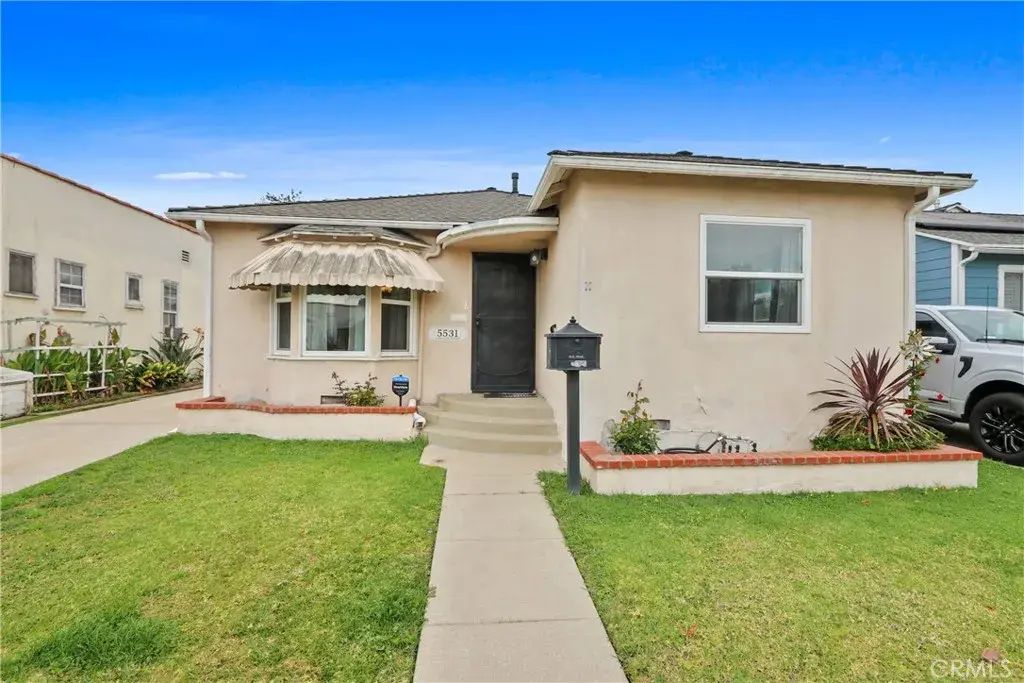 5531 California, Long Beach