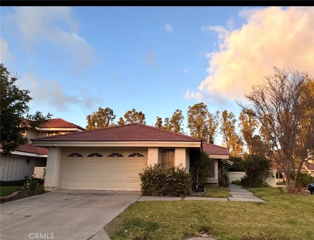 629 N Buttonbush, Orange